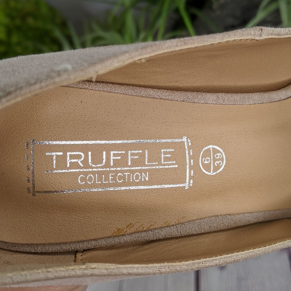 Truffle Collection Peep Toe Platform Block Heel Pumps - Picture 7 of 10